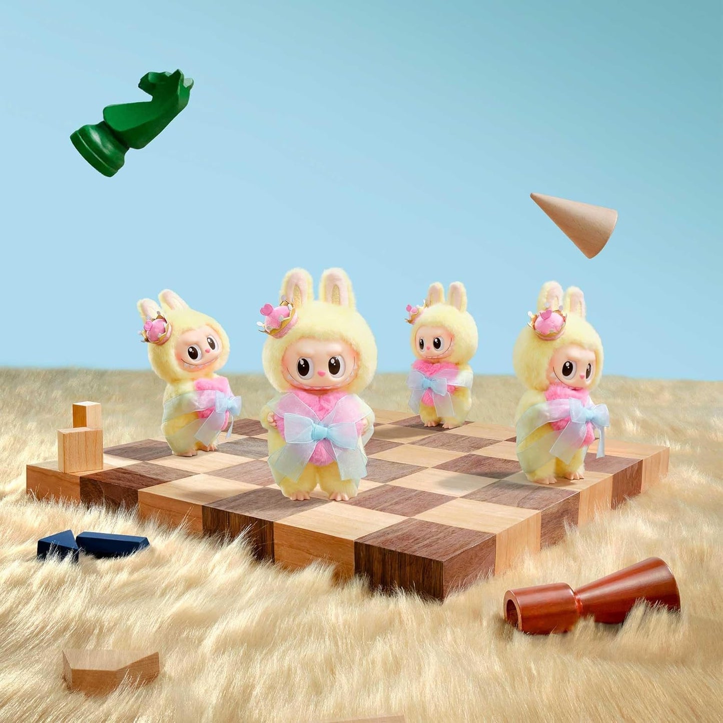 The Monsters Labubu Let's Checkmate Series-Vinyl Plush Hanging Card, Toys for Modern Home Decor, Collectible Toy Set for Desk Accessories, 1PC